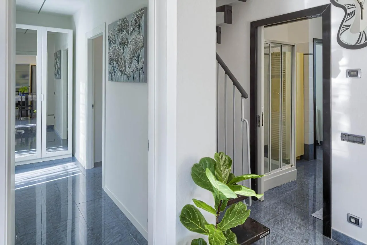 Villa La Rodina Diano Marina Italia