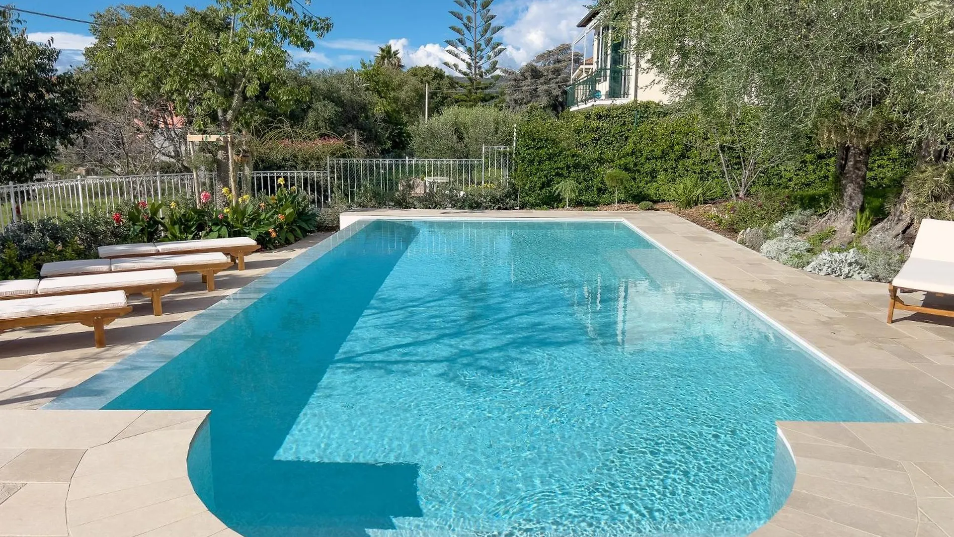Villa La Rodina Diano Marina Italy